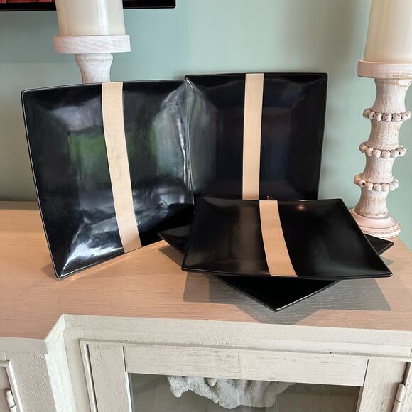 Dinner Plates Mikasa Bamboo Black Gourmet Basics Tan Bamboo Stripes 11.25" set/4 - Picture 1 of 5